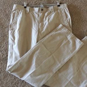 Columbia khaki omnishield men’s 34”x 33.5 LIKE NEW